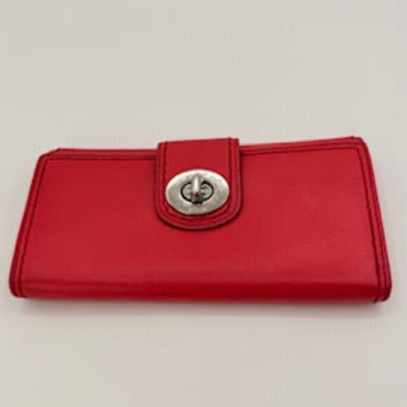 Coach Leather Turnlock Wallet Red Classic Style - Picture 1 of 9